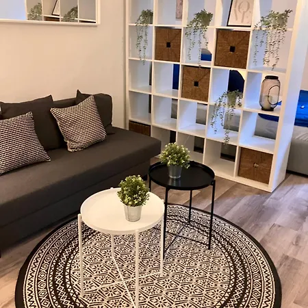 Apartment A&s *